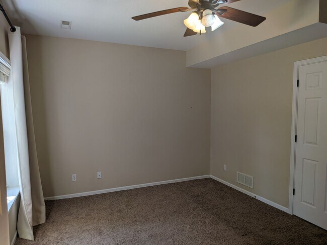 Building Photo - 4108 Cedar Crest Ln