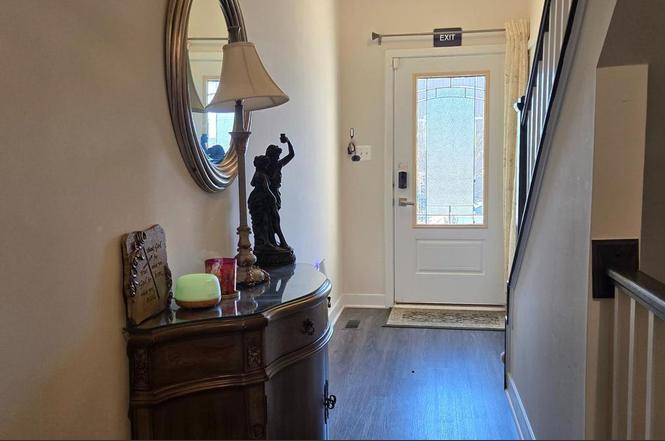 Building Photo - 6005 Calla Pl