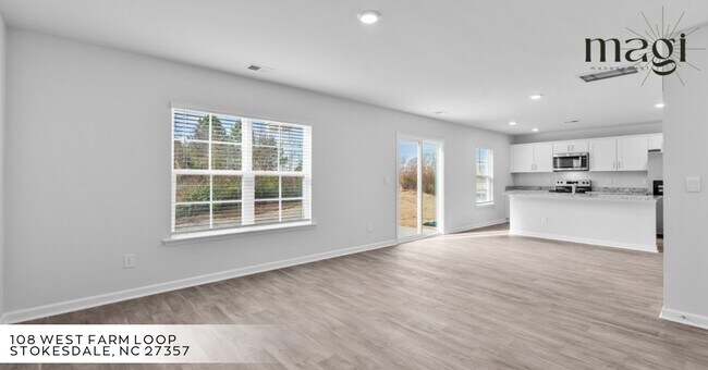 Building Photo - 108 W Farm Lp