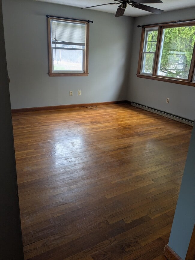 Building Photo - 117 Sherburne Rd