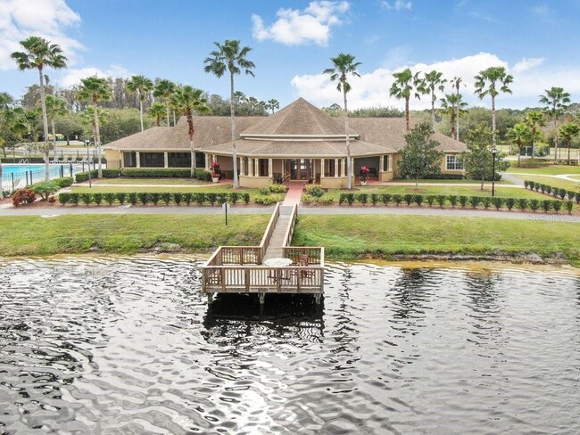 Building Photo - 9142 Lake Chase Island Way