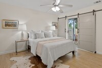 Building Photo - 1720 Nicholson Dr