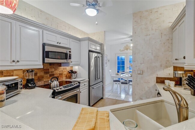 Building Photo - 7108 Barrington Cir