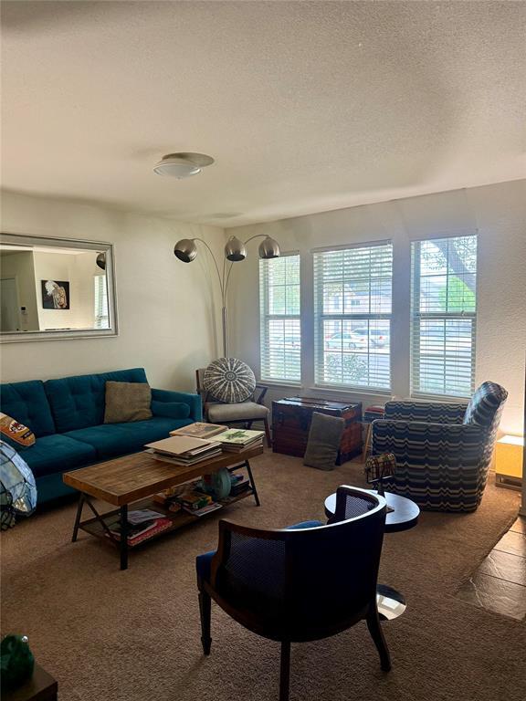 Building Photo - 11104 Chatam Berry Ln