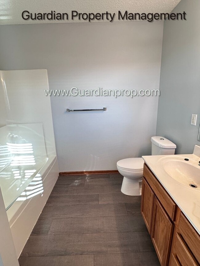 Building Photo - Hopkins Single Family Home, 2 Car Garage, Office, Gas Fireplace, Primary Suite