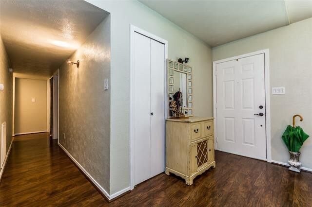 Building Photo - 1316 Clearview Dr