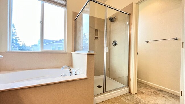 Building Photo - 1693 Salamoni Ct
