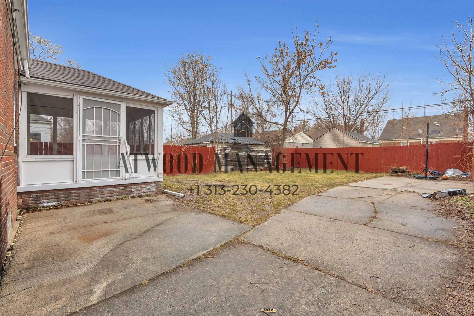 Building Photo - This beautifully updated 3-bedroom, 1-bath single-family home is ready for move-in!