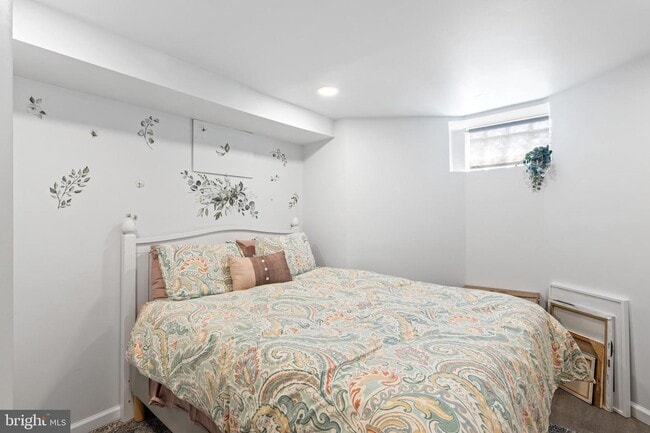 Building Photo - 4500 Eastway Ct