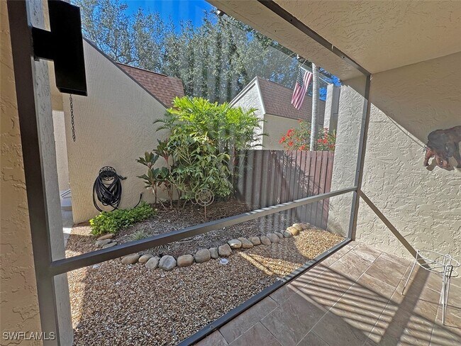 Building Photo - 15400 Cedarwood Ln