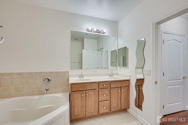 Building Photo - 2822 Edward Stec Blvd