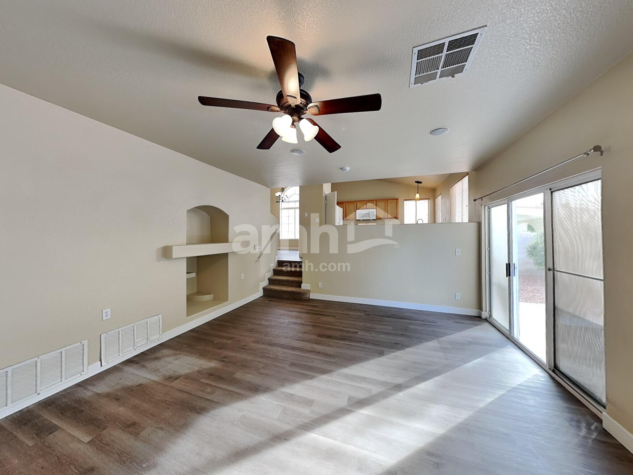 Building Photo - 9563 Lavarun Ct