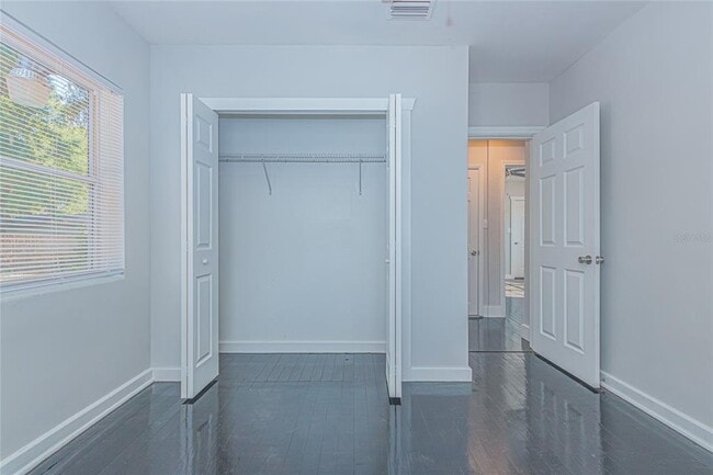 Building Photo - 414 N Boston Ave