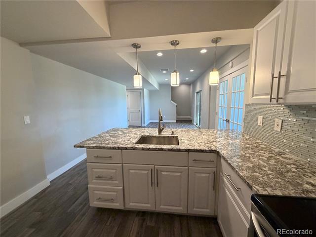 Building Photo - 22561 E Hinsdale Ave