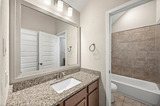 Building Photo - 11531 Taagan Ln