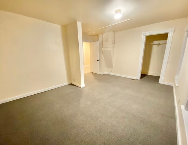 Building Photo - 180 Federal St