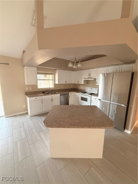 Building Photo - 2003 NW 7th Terrace