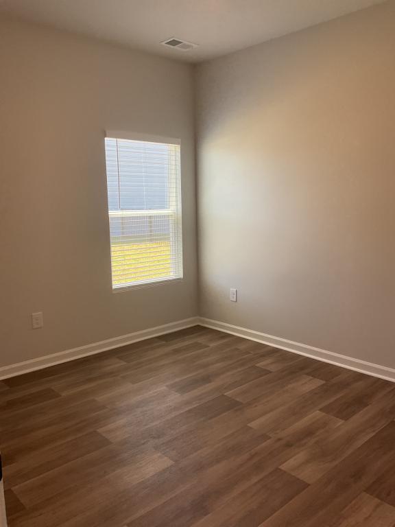 Building Photo - 508 Cambria Dr