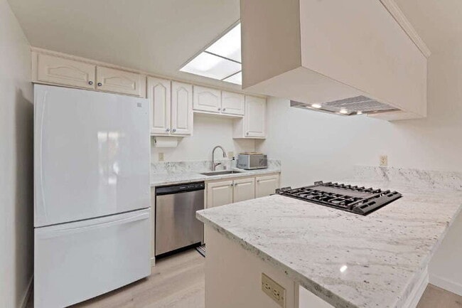 Building Photo - 3404 Alwood Ct