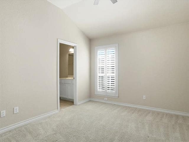 Building Photo - 2607 Eagle Dr