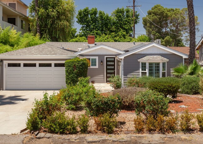 Primary Photo - *Unfurnished* Gorgeous 4-Bed Oasis with Po...