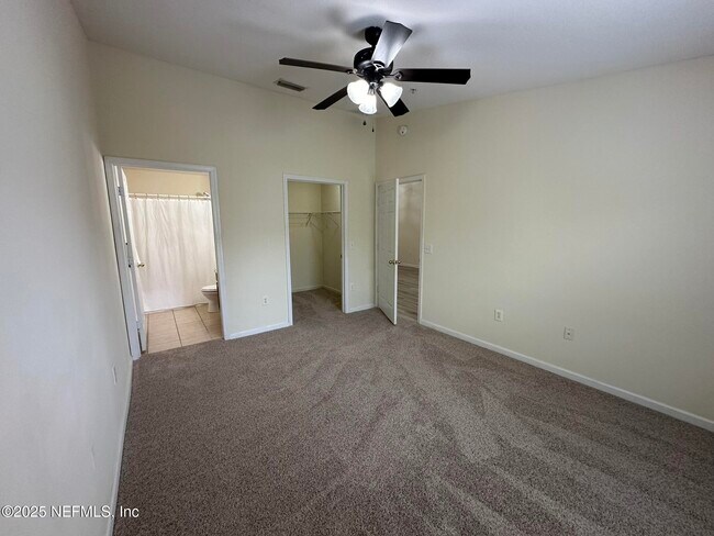 Building Photo - 6099 Maggies Cir