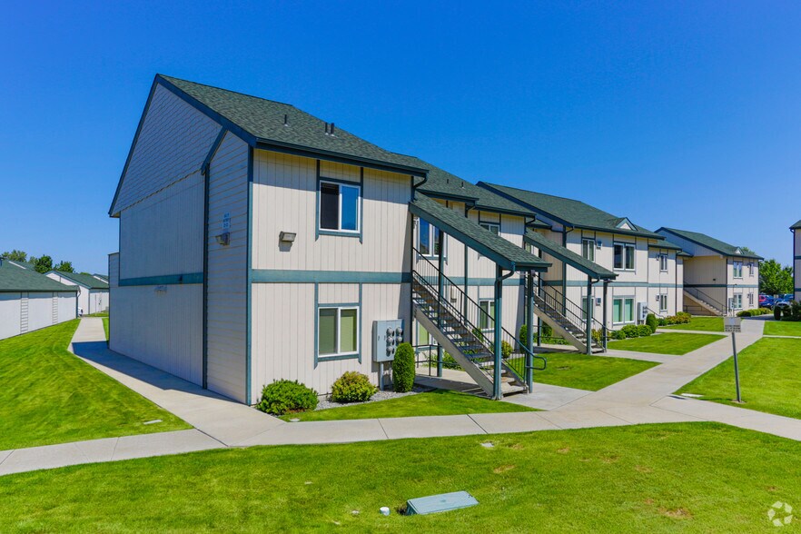 Cedar Summit Estates 10620 W 12th Ave Spokane WA 99224 Apartment Finder