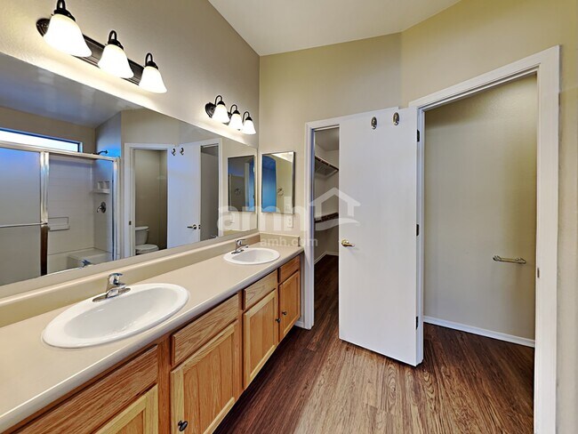 Building Photo - 5073 E Butterweed Dr