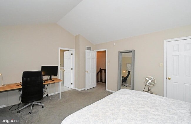 Building Photo - 1039 Greenes Way Cir