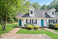 Building Photo - 6714 Lakewood Dr
