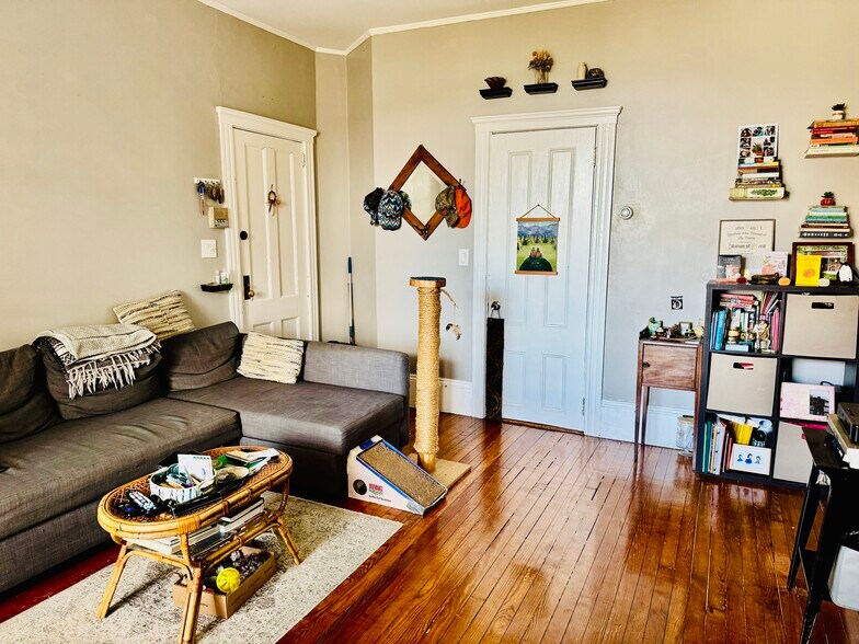 Building Photo - 56 Windle Park