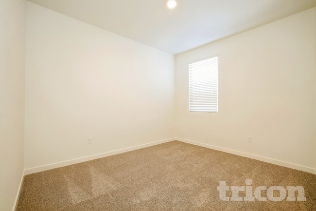 Building Photo - 772 Desert Sage Ct