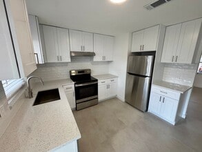 Building Photo - Rosedale