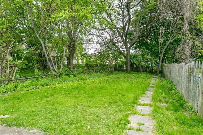 Backyard - 276 Parkway