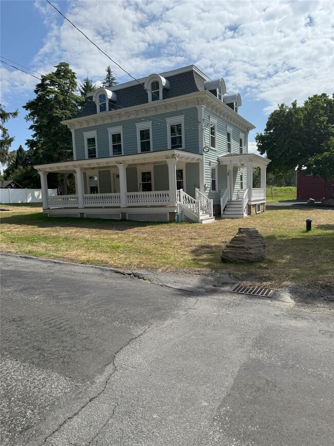 Building Photo - 29 Edenville Rd