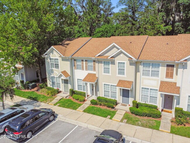 Building Photo - 3542 Lone Tree Ln
