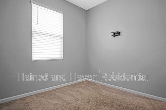 Building Photo - 183 Arlington Square Ct