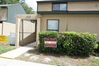 Building Photo - 2 Bedroom 2 Bath Townhome Near NAS Jax. No Additional Monthly Fees