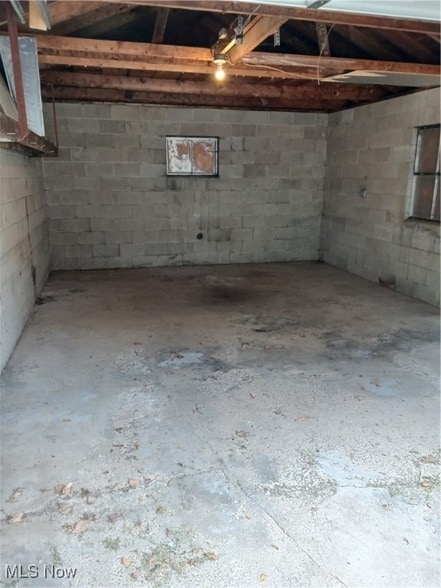 Building Photo - 32 E Faith St