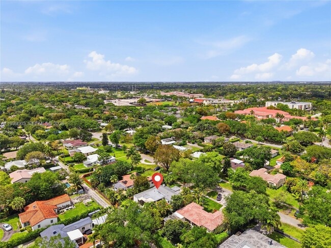 Building Photo - 86 NE 110th St