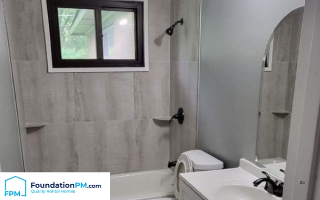 Building Photo - 3767 Philsdale Ave