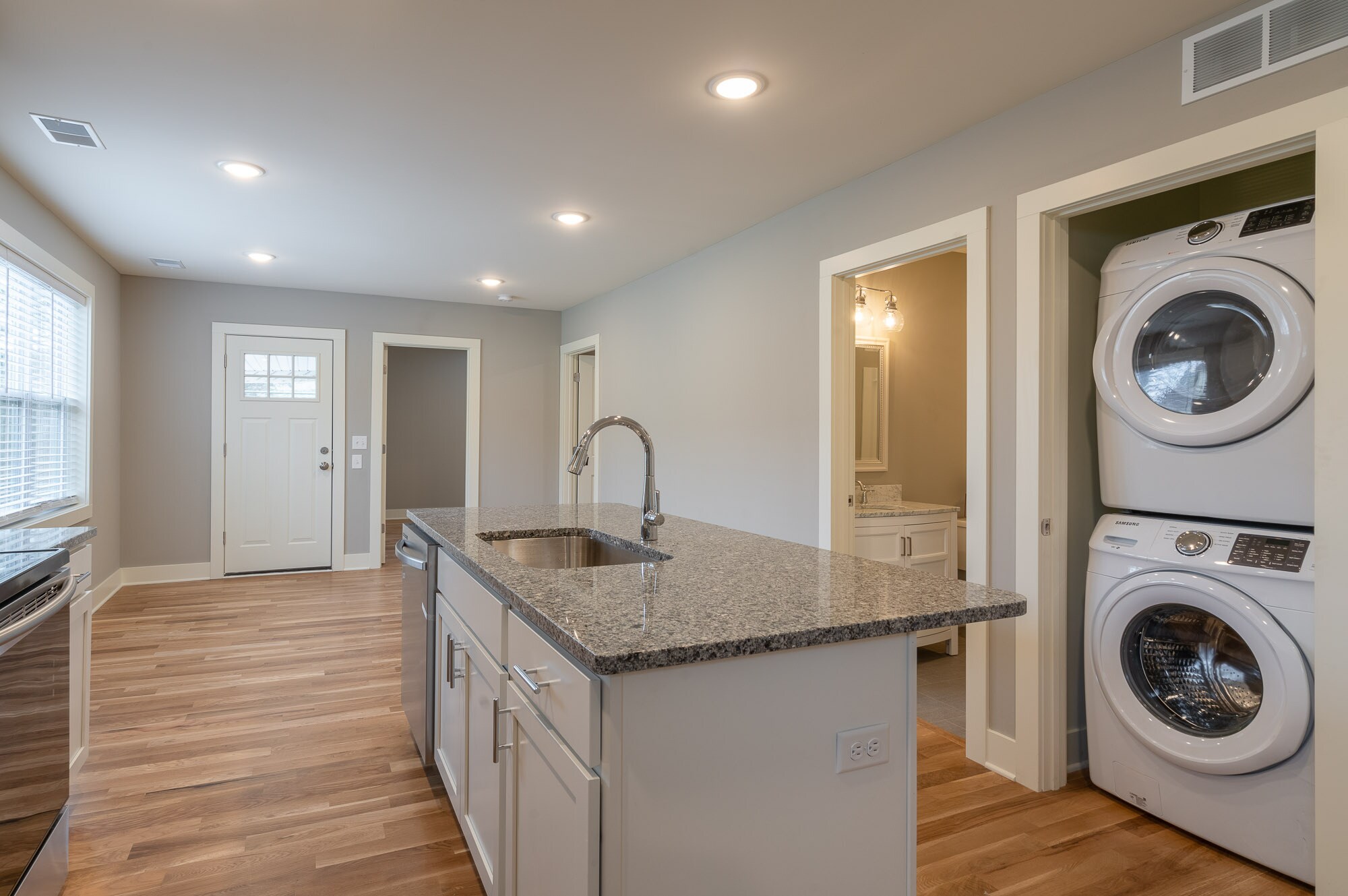 Building Photo - 635 3rd St NW