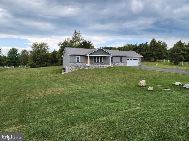 Building Photo - 1841 Ritner Hwy