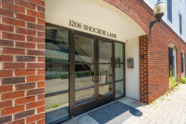 Building Photo - Shockoe Collection