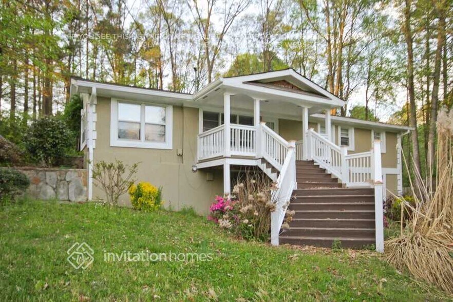 Primary Photo - 2114 Bascomb Carmel Rd
