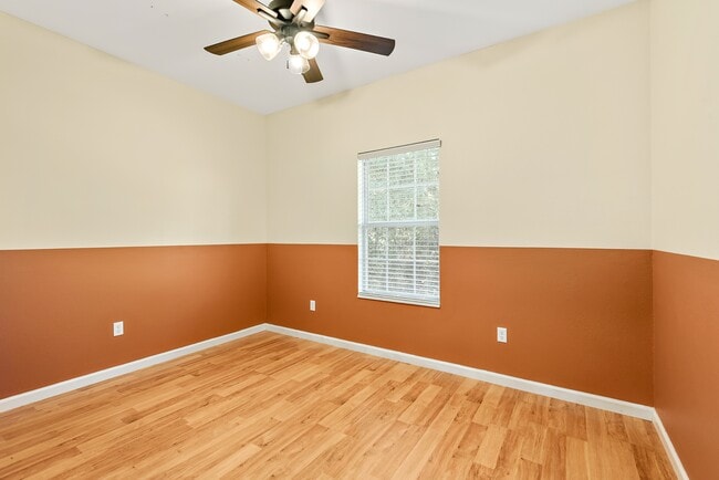 Building Photo - 68 Richard Dr