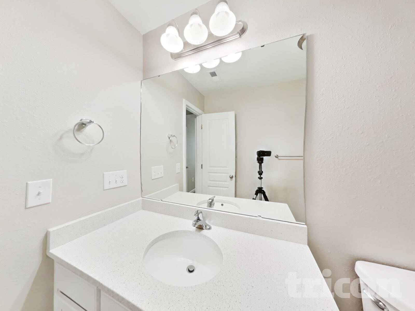 Building Photo - 183 Pillow Ln