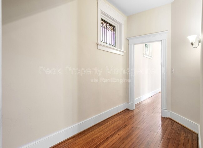 Building Photo - 2314 Floyd Ave