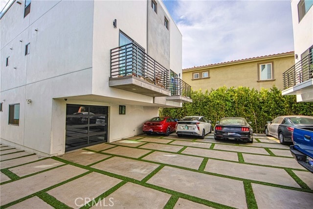 Building Photo - 5351 Lexington Ave