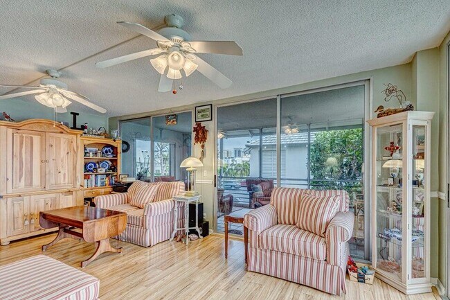 Building Photo - 1071 Sugar Sands Blvd